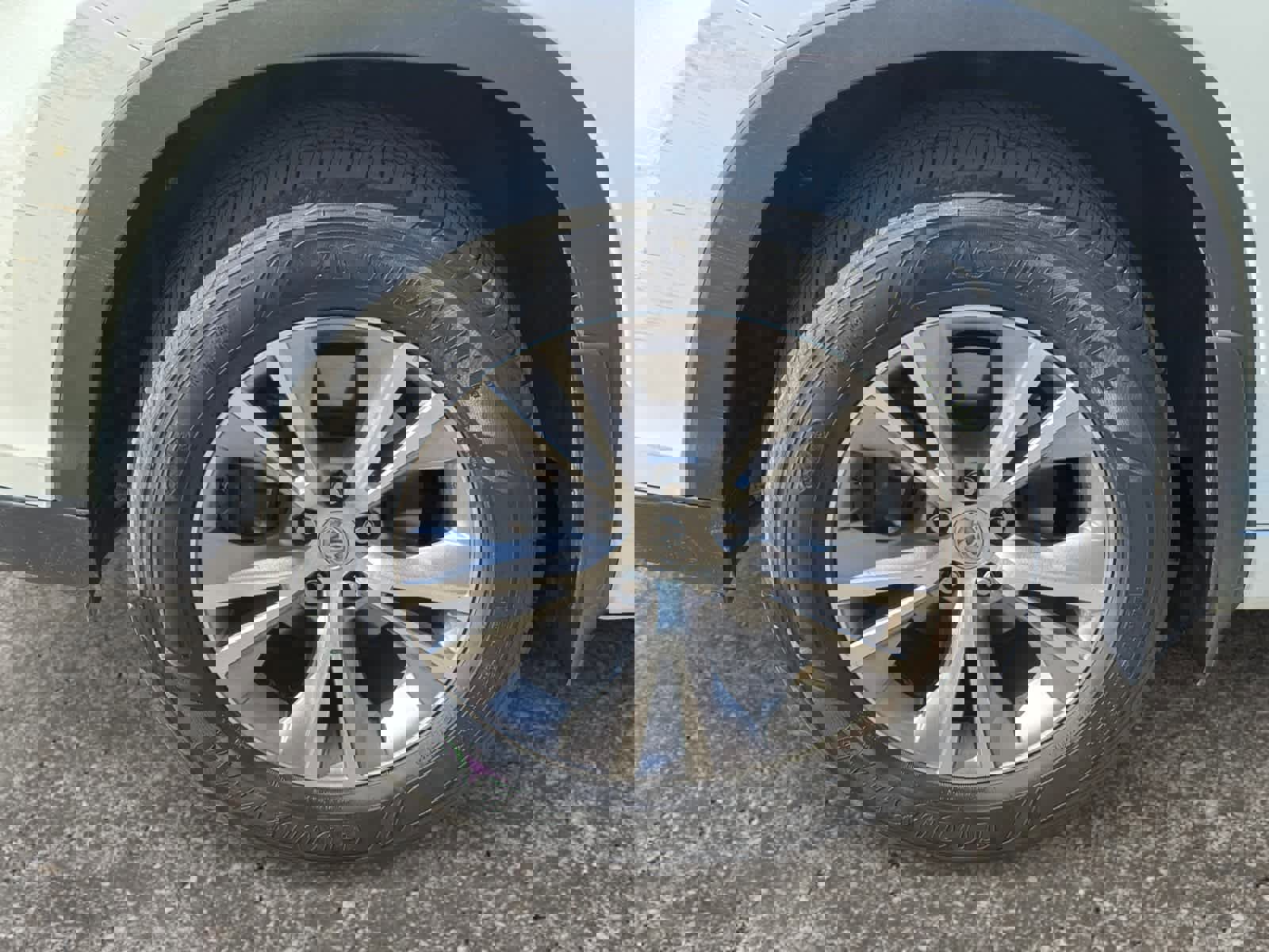 Used 2015 Toyota Highlander XLE AWD/4WD image 15