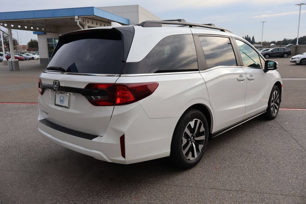 New 2026 Honda Odyssey EX-L image 5