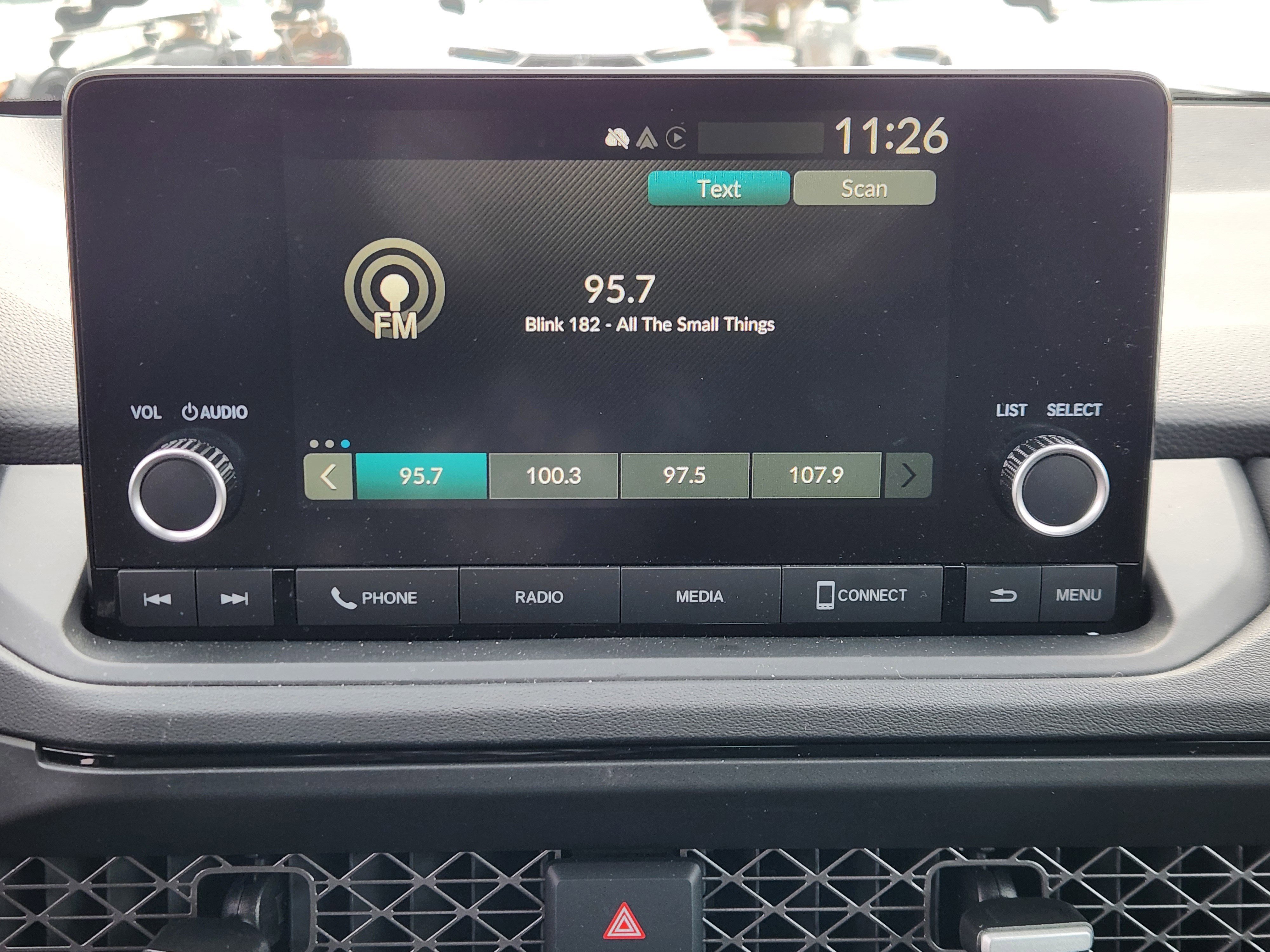 Certified 2025 Honda Accord SE image 11