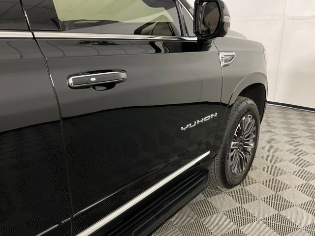 Used 2025 GMC Yukon Elevation image 7