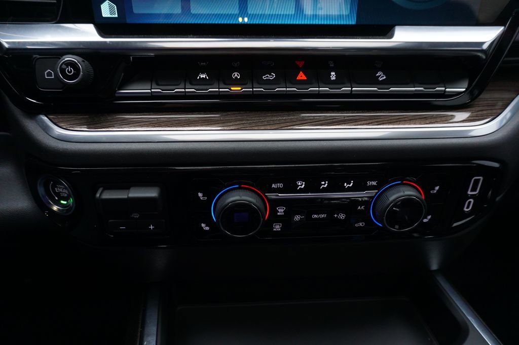 Used 2025 Chevrolet Silverado 1500 LT Trail Boss w/ Convenience Package II image 14