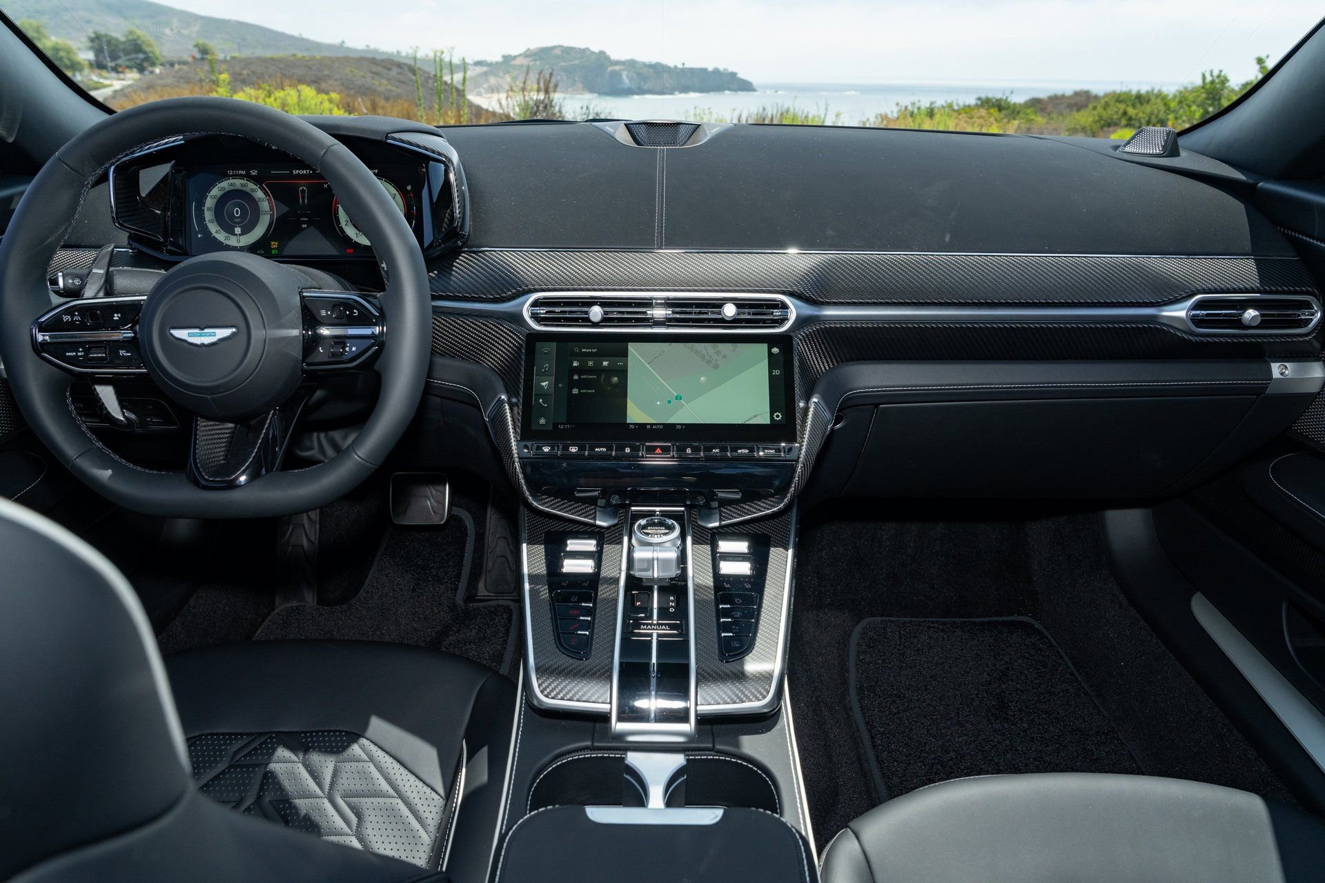 Used 2026 Aston Martin Vanquish RWD image 19