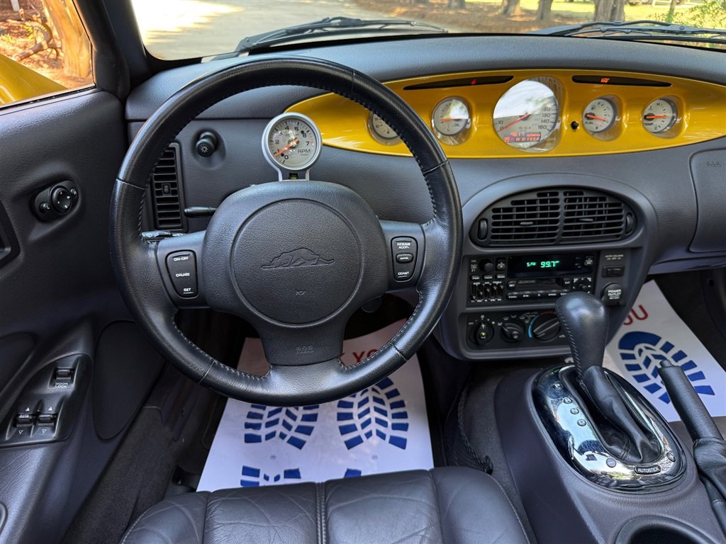 Used 2002 Chrysler Prowler image 55