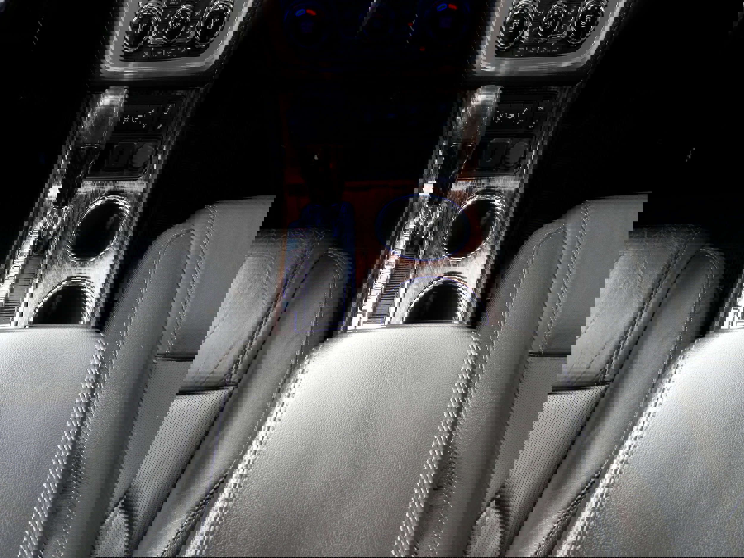 Used 2016 GMC Acadia Denali image 32