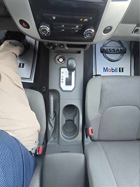 Used 2020 Nissan Frontier SV AWD/4WD image 17