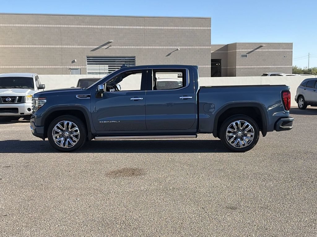 Used 2025 GMC Sierra 1500 Denali w/ Denali Reserve Package AWD/4WD image 10
