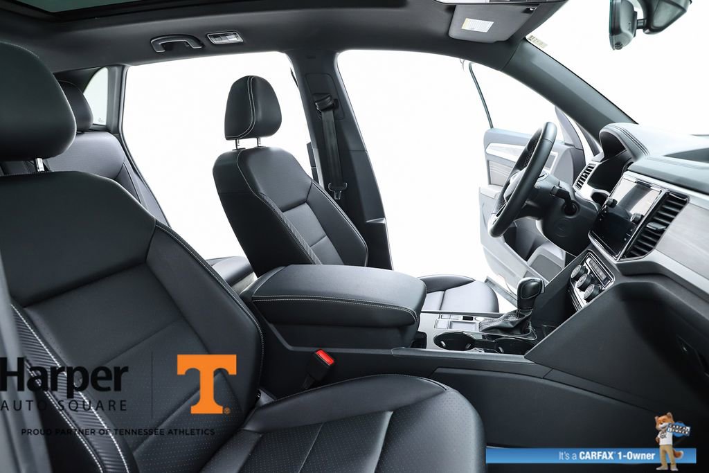 Used 2023 Volkswagen Atlas Cross Sport SE w/ Panoramic Sunroof Package FWD image 36