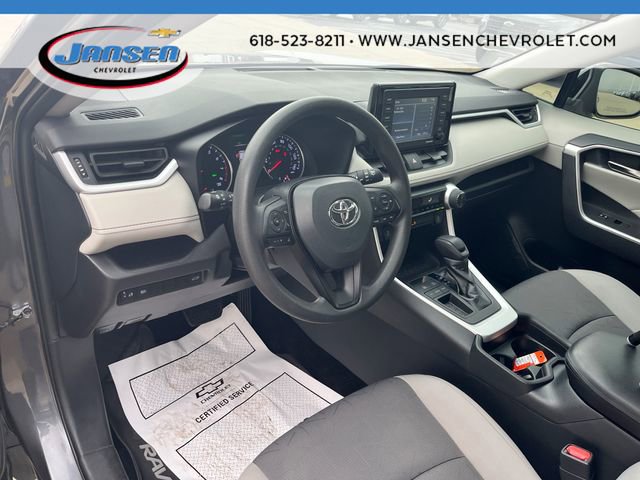 Used 2020 Toyota RAV4 XLE w/ Convenience Package image 10