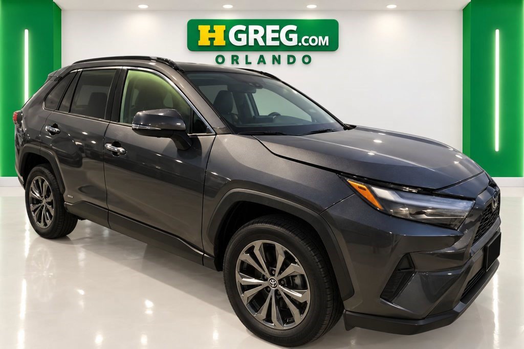 Used 2024 Toyota RAV4 Limited w/ Advanced Technology Package AWD/4WD image 4