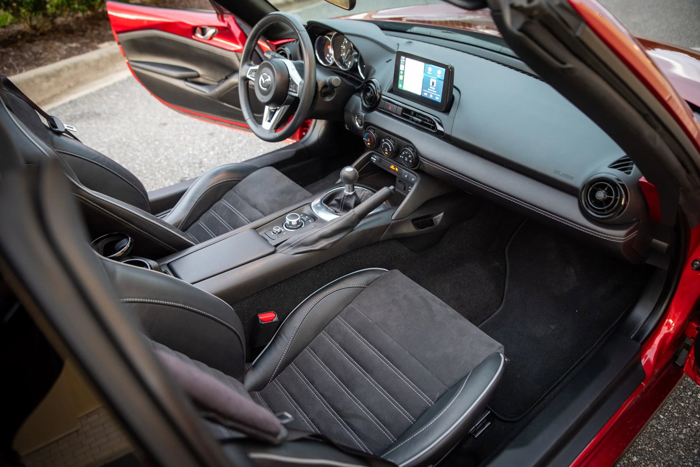 Used 2022 MAZDA MX-5 Miata Club image 23