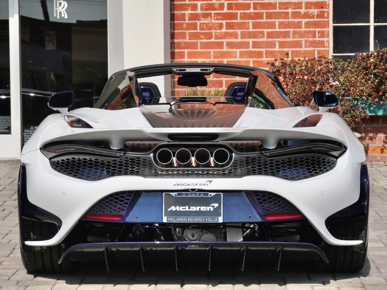 Used 2022 McLaren 765LT RWD image 5