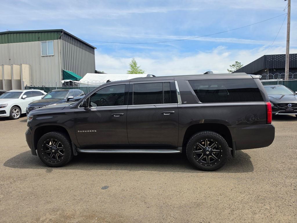 Used 2015 Chevrolet Suburban LT w/ Max Trailering Package AWD/4WD image 4