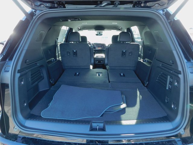 New 2026 Chevrolet Traverse RS w/ LPO, Illumination Package image 14