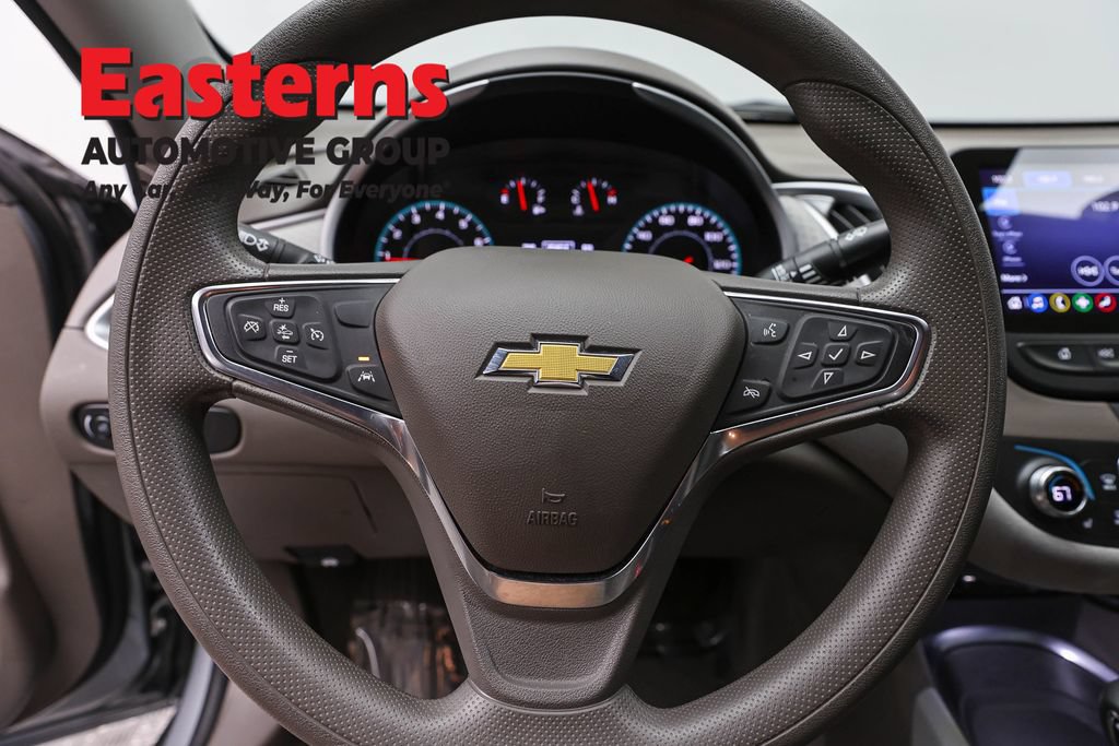 Used 2024 Chevrolet Malibu LT FWD image 10