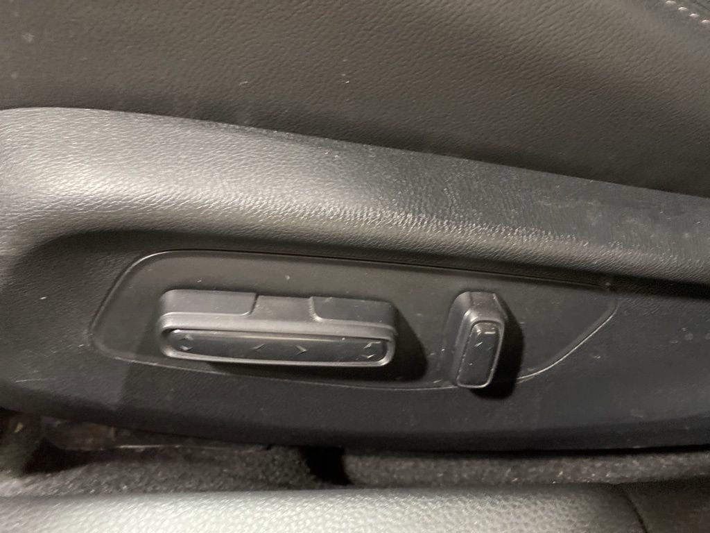 Used 2024 Honda Civic Touring image 19