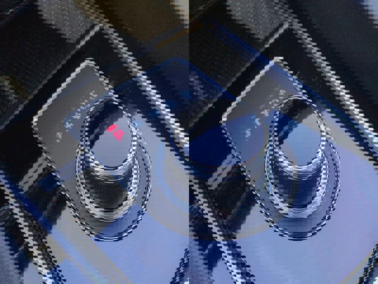 Used 2020 Jaguar F-PACE Checkered Flag image 34