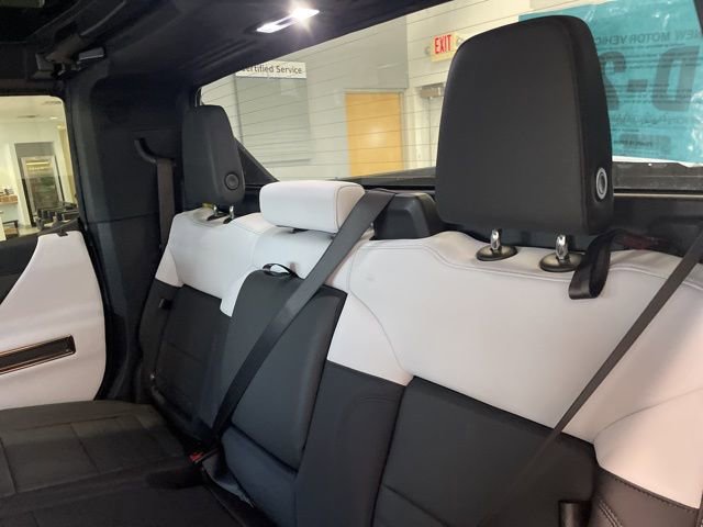 New 2025 GMC Hummer EV 2X image 34