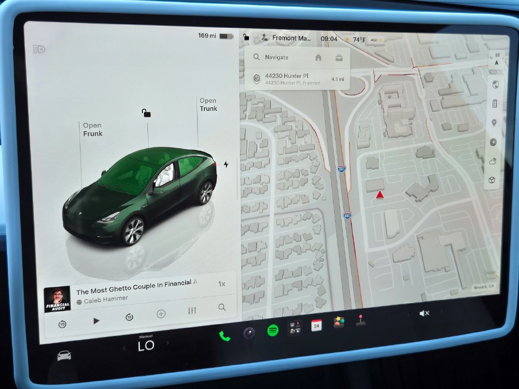 Used 2024 Tesla Model Y Long Range AWD/4WD image 22