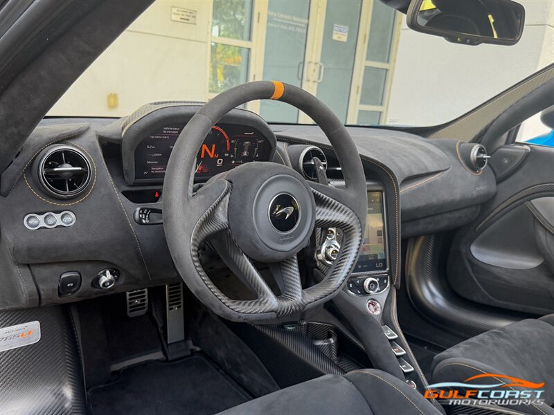 Used 2021 McLaren 765LT RWD image 14