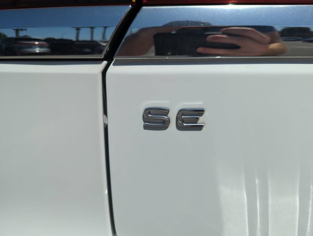 Used 2022 Volkswagen Atlas SE AWD/4WD image 21