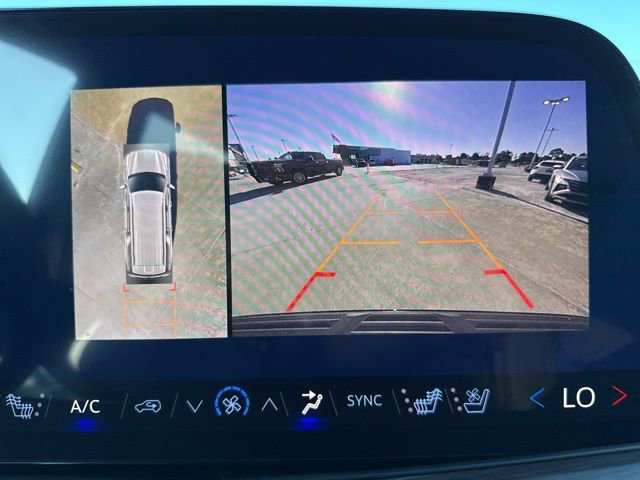 New 2026 Chevrolet Suburban Premier image 31