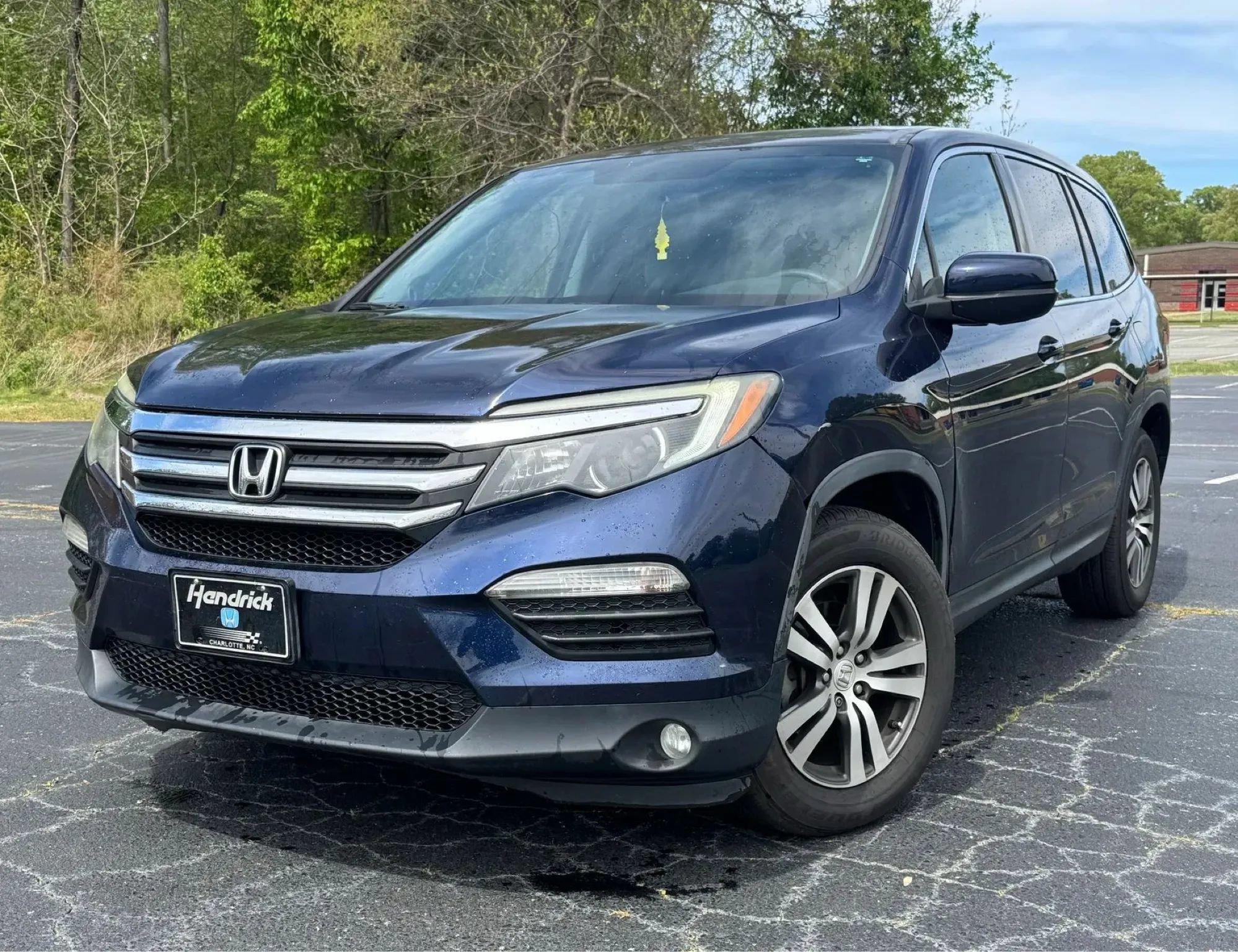 Used 2016 Honda Pilot EX image 1