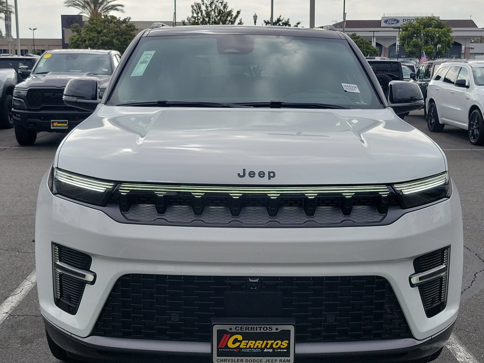New 2026 Jeep Grand Wagoneer Summit AWD/4WD image 4
