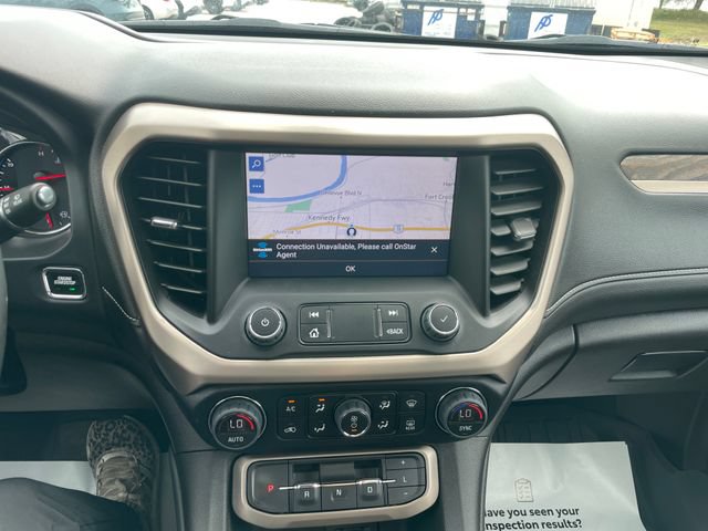 Used 2023 GMC Acadia Denali w/ Denali Technology Package AWD/4WD image 12