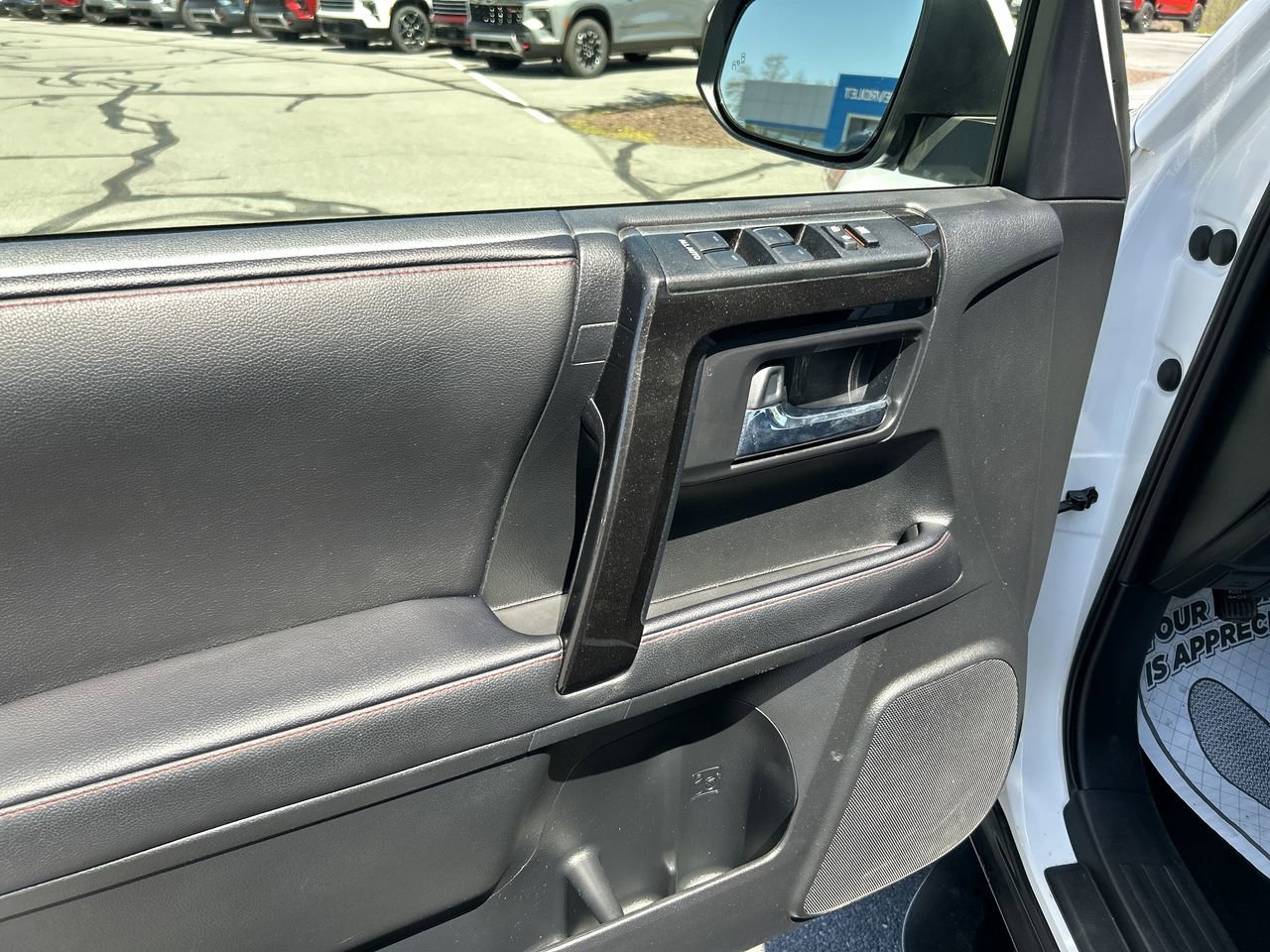 Used 2024 Toyota 4Runner TRD Off-Road Premium w/ Off Road Premium Plus Package AWD/4WD image 18