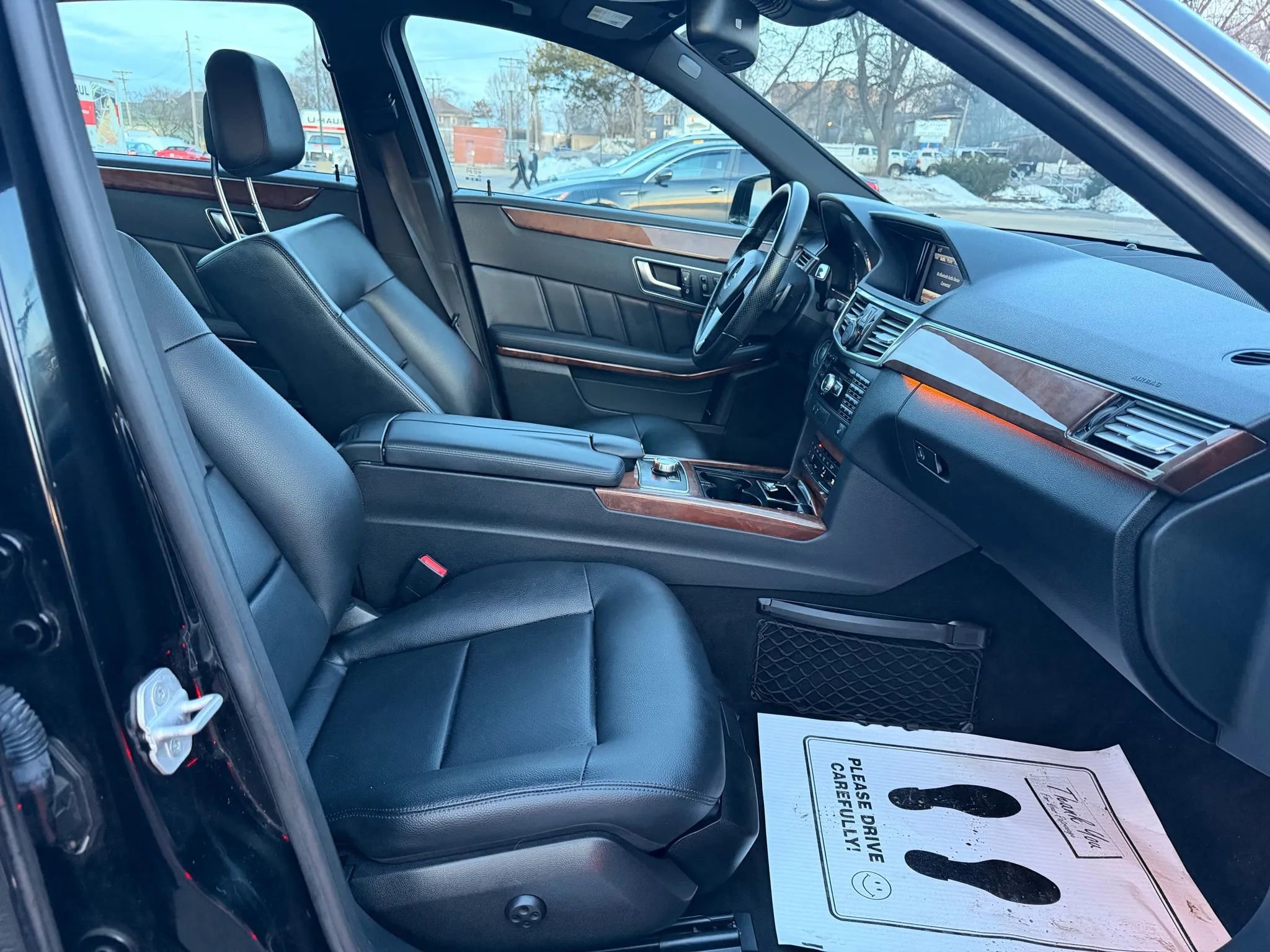 Used 2013 Mercedes-Benz E 350 4MATIC Sedan image 18
