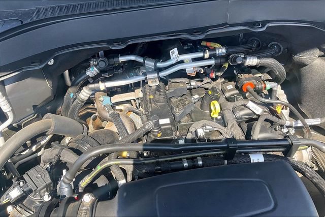 Certified 2023 Ford Explorer XLT w/ Equipment Group 202A RWD image 34