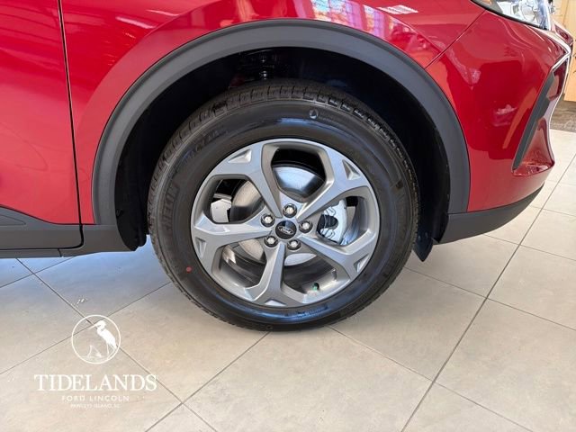 New 2026 Ford Escape ST-Line w/ Tech Pack #1 FWD image 31