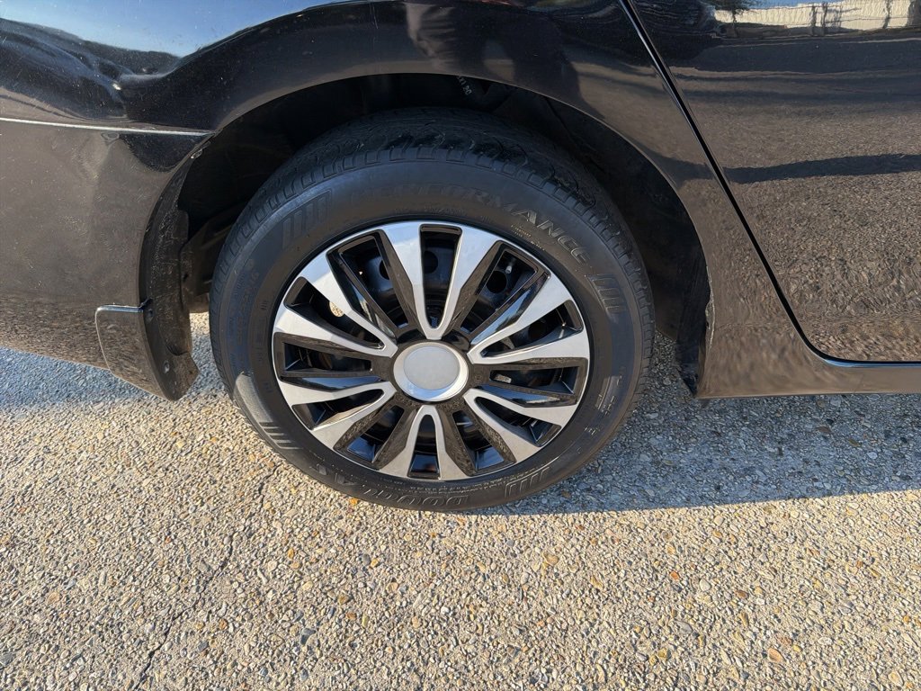 Used 2019 Nissan Sentra S image 21