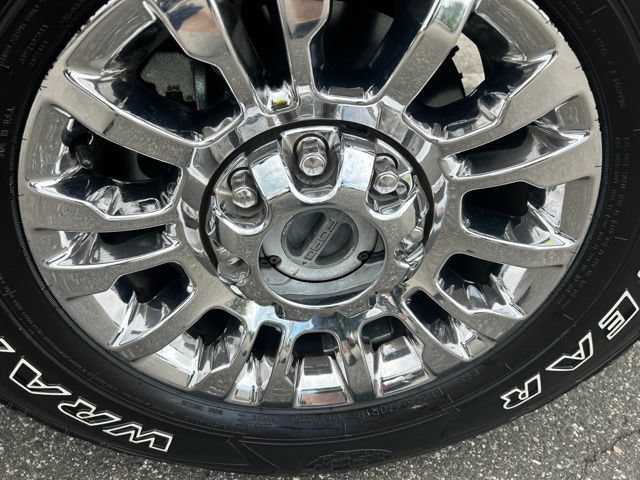 Used 2020 Ford F350 Lariat w/ Lariat Ultimate Package AWD/4WD image 11