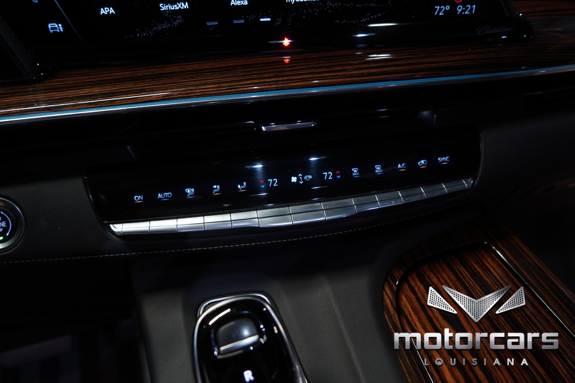 Used 2021 Cadillac Escalade ESV Premium Luxury AWD/4WD image 31