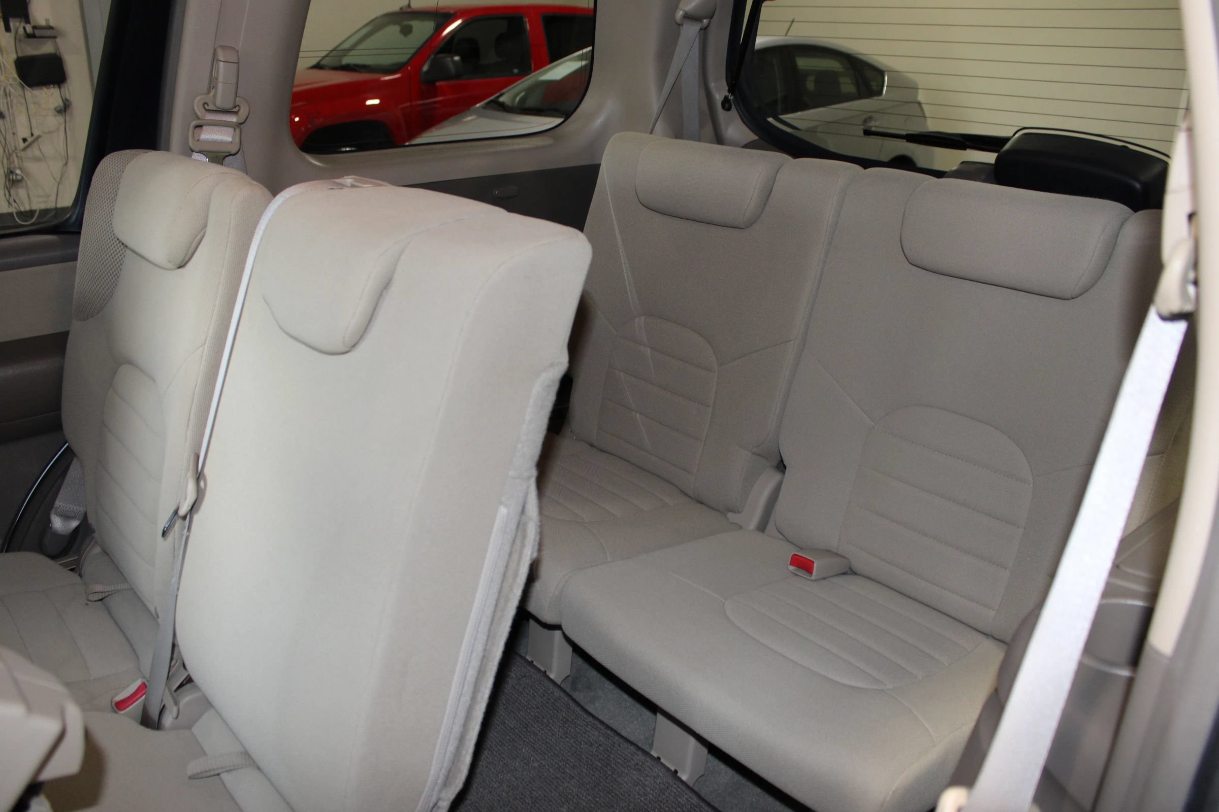 Used 2008 Nissan Pathfinder S RWD image 24