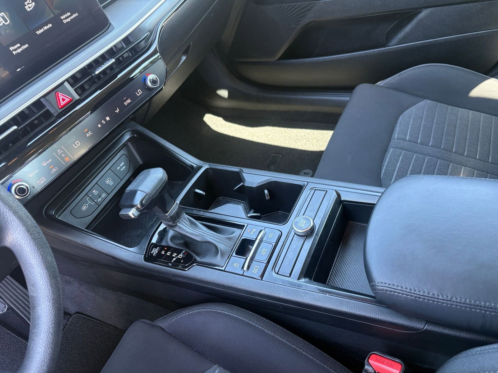 Used 2025 Kia K5 LXS image 40