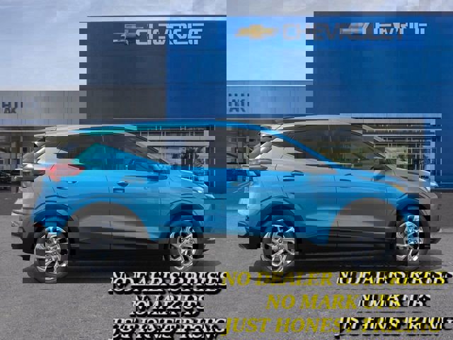 New 2027 Chevrolet Bolt LT w/ Comfort Package image 5
