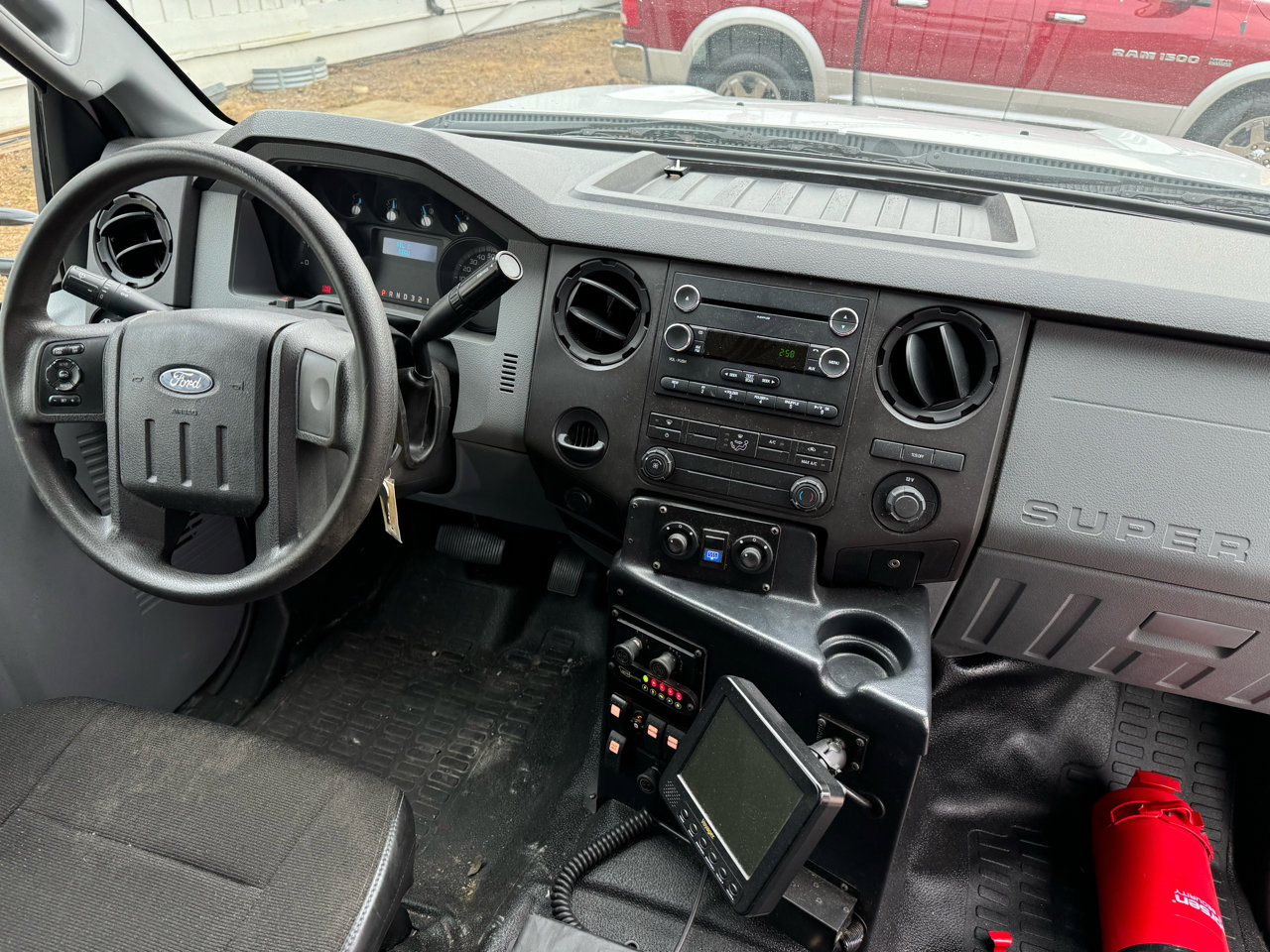 Used 2012 Ford F550 2WD Regular Cab Super Duty w/ Payload Upgrade Pkg image 12