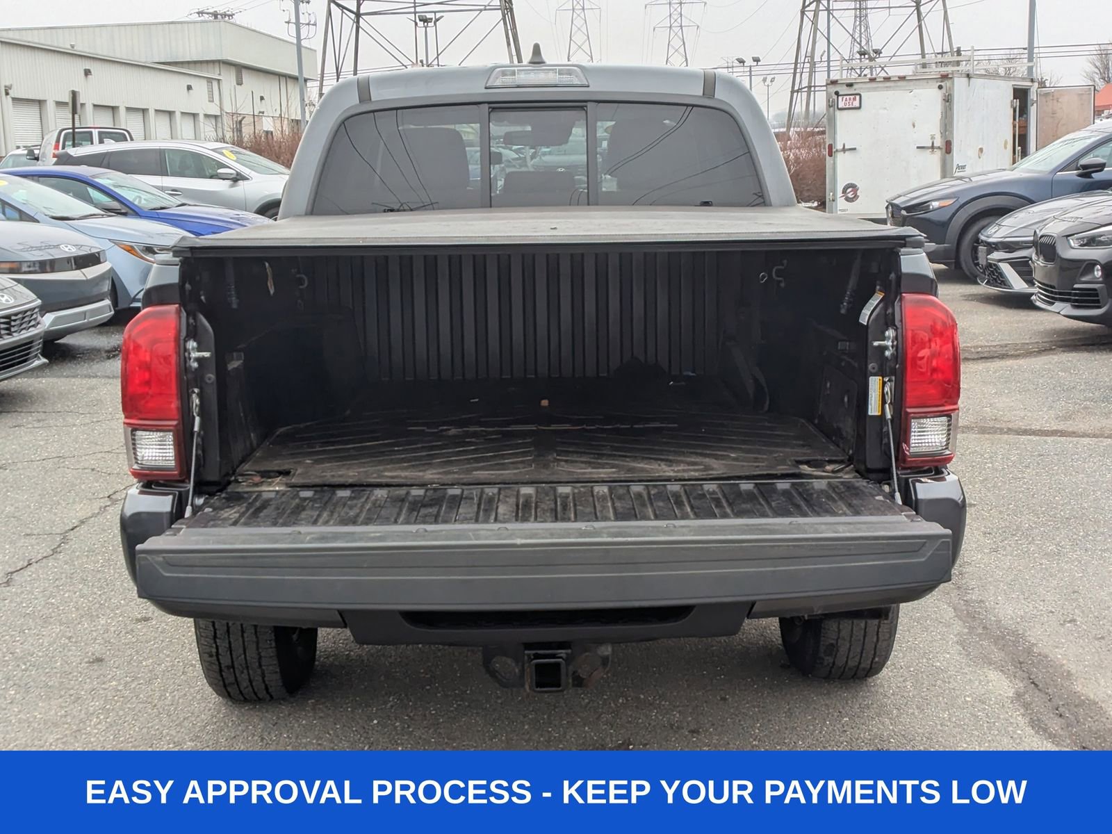 Used 2022 Toyota Tacoma SR image 6