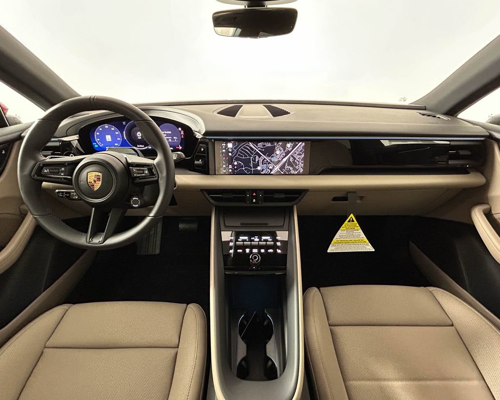 New 2026 Porsche Macan 4 Electric AWD/4WD image 13