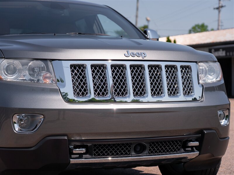 Used 2012 Jeep Grand Cherokee Overland Summit AWD/4WD image 9