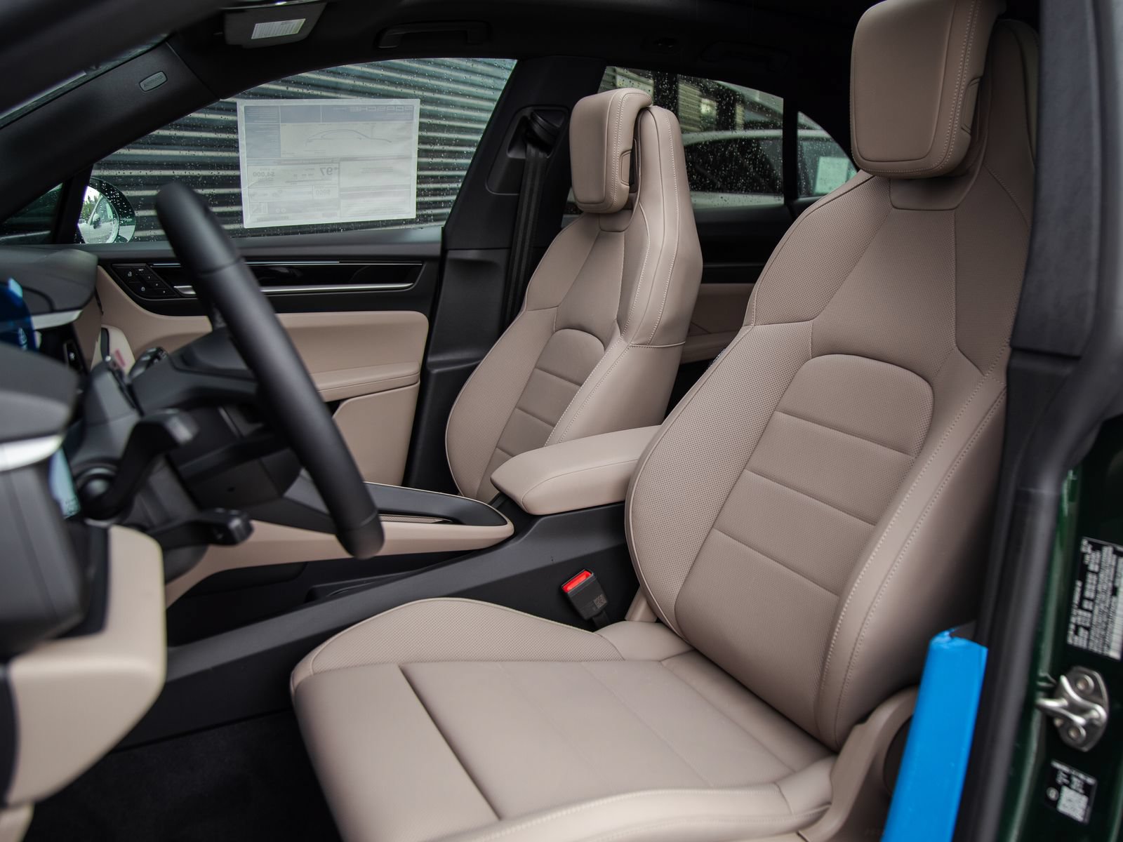 New 2026 Porsche Macan Electric RWD image 5