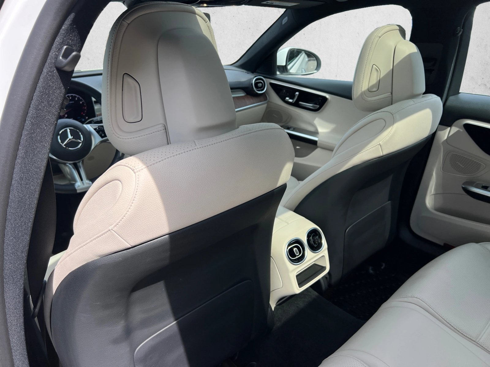 Certified 2026 Mercedes-Benz C 300 4MATIC Sedan image 19