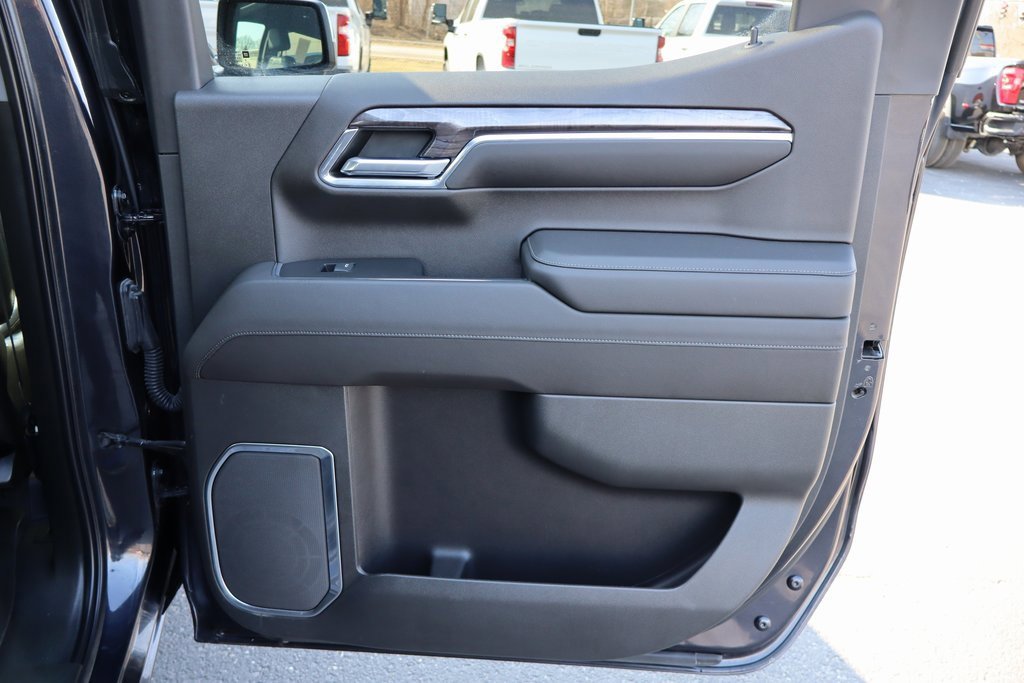 Used 2022 Chevrolet Silverado 1500 LTZ image 26