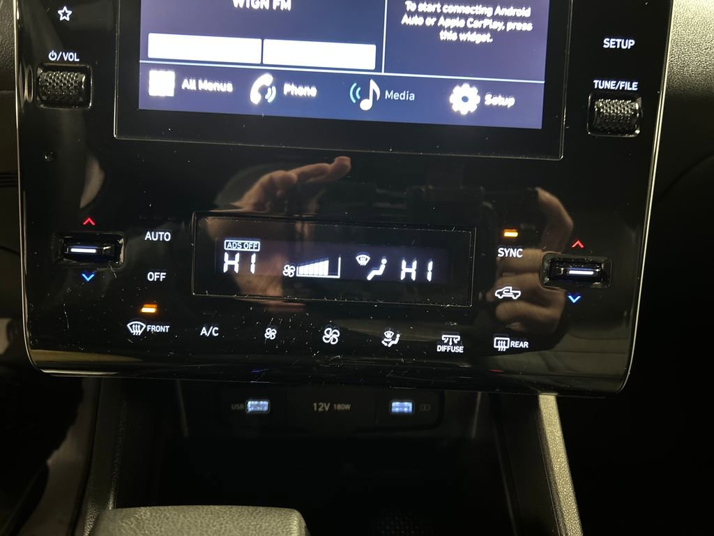 Used 2024 Hyundai Santa Cruz SEL image 17