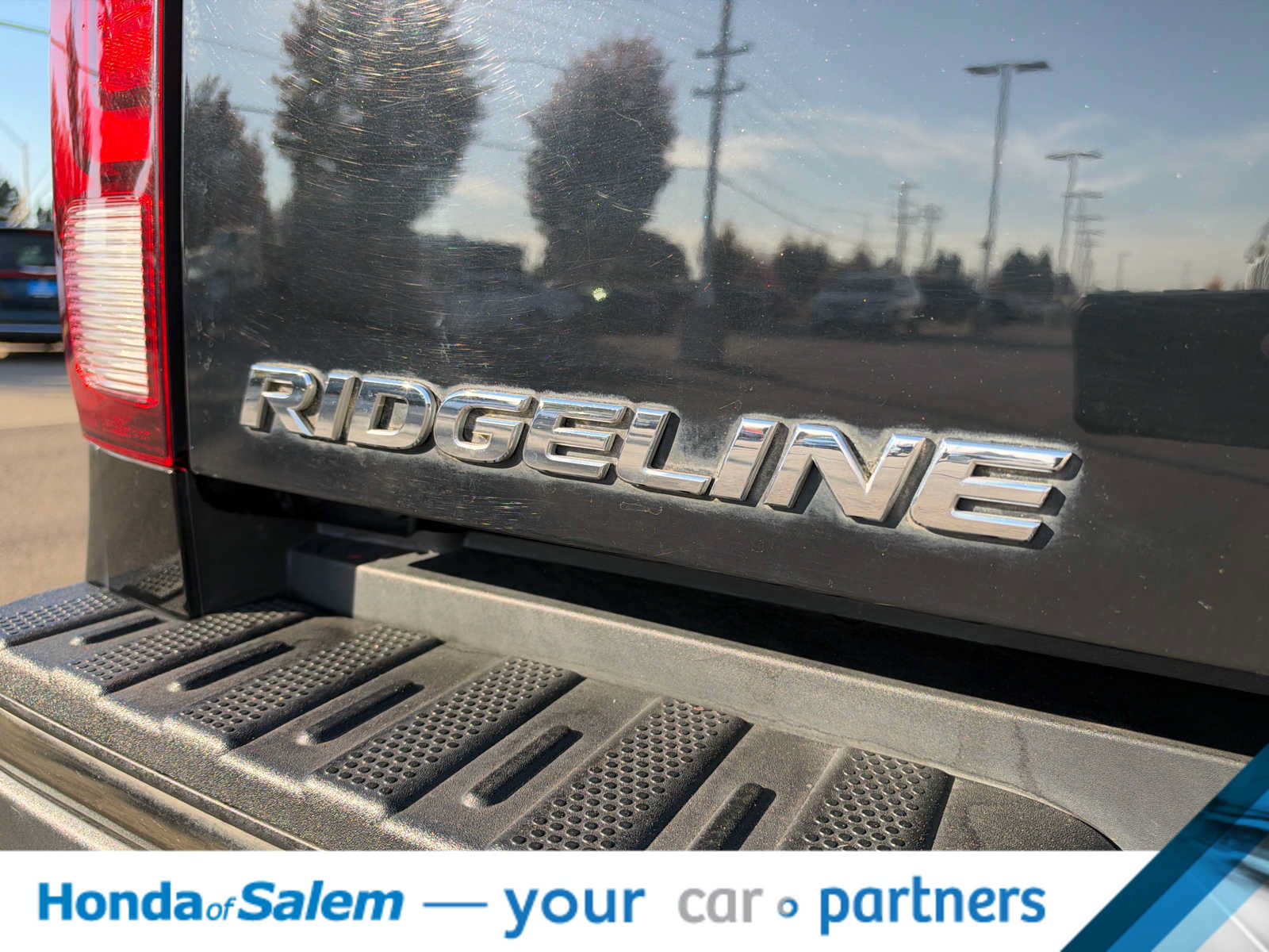 Used 2017 Honda Ridgeline Black Edition image 7
