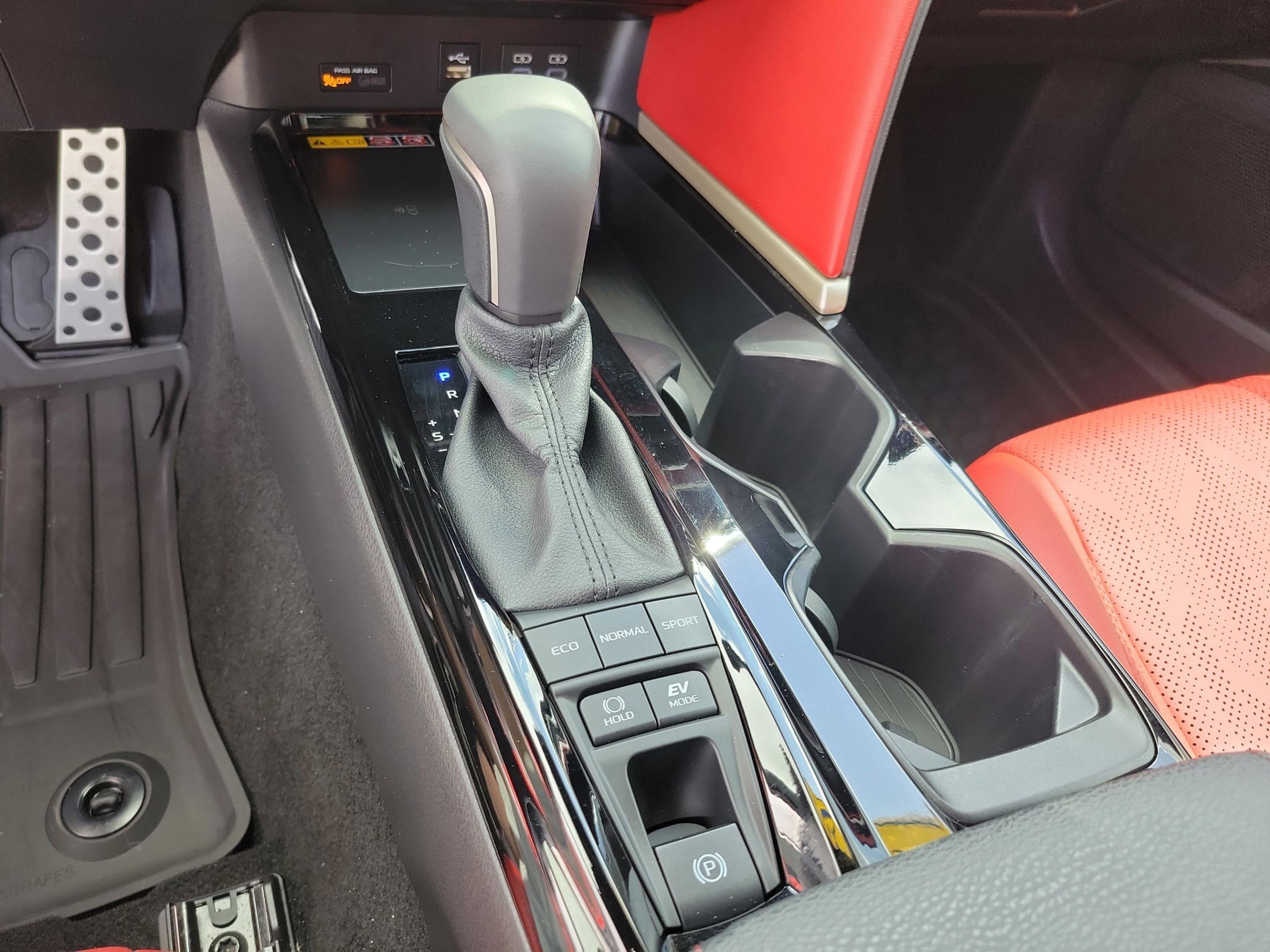 Used 2025 Toyota Camry XSE w/ Premium Plus Package image 19