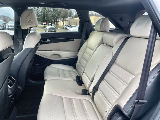 Used 2017 Kia Sorento SX image 27