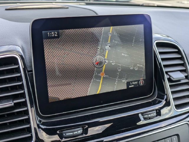 Used 2017 Mercedes-Benz GLE 350 image 24